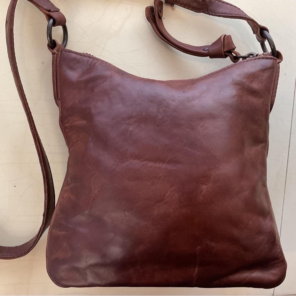FRYE Melissa Swing Italian Leather Crossbody Bag - Picture 3 of 8